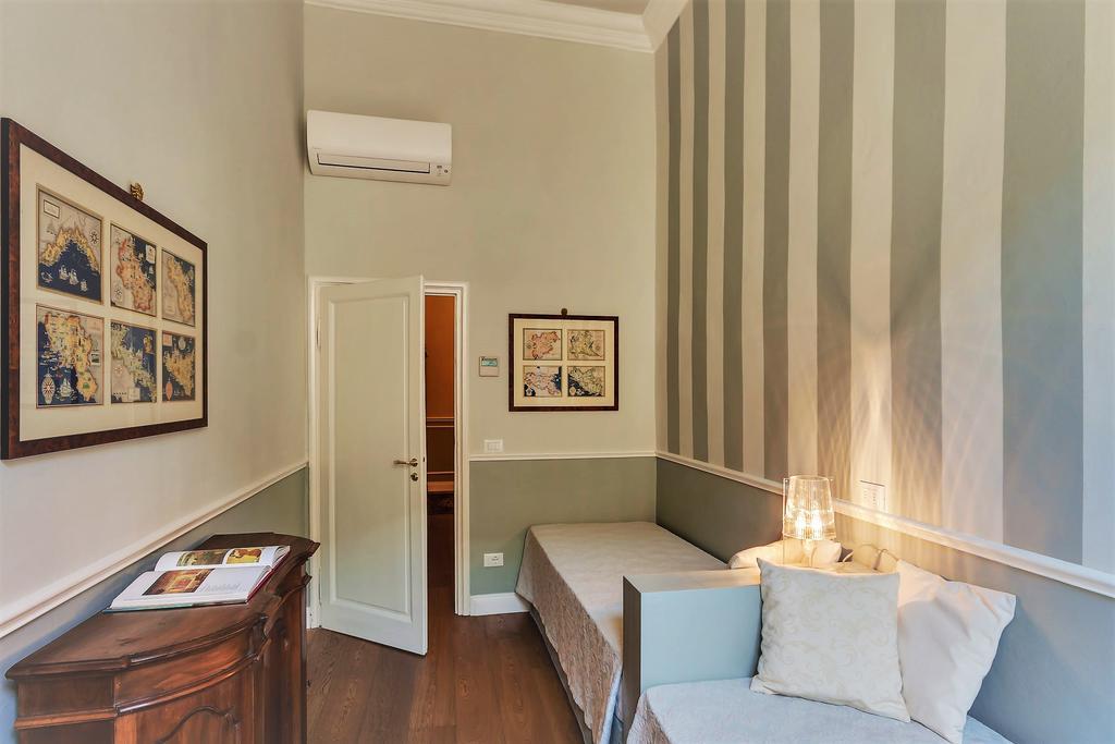 Unione Charme Apartment Firenze Bagian luar foto
